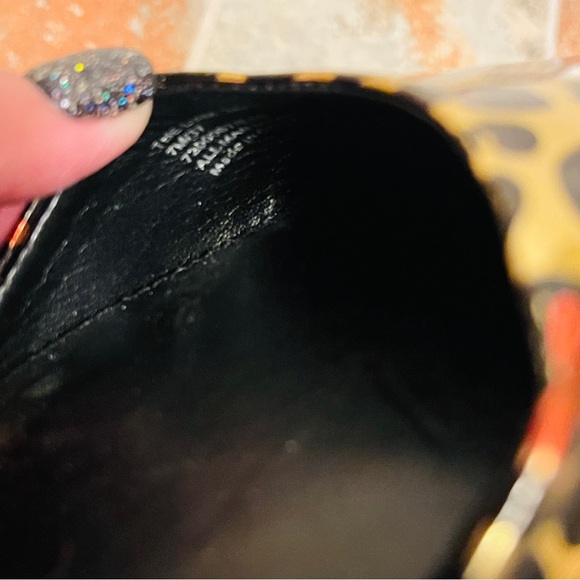 🐆Fabulous Gold Metallic Leopard Katy Perry D’Orsay Style Flats! - Picture 9 of 13